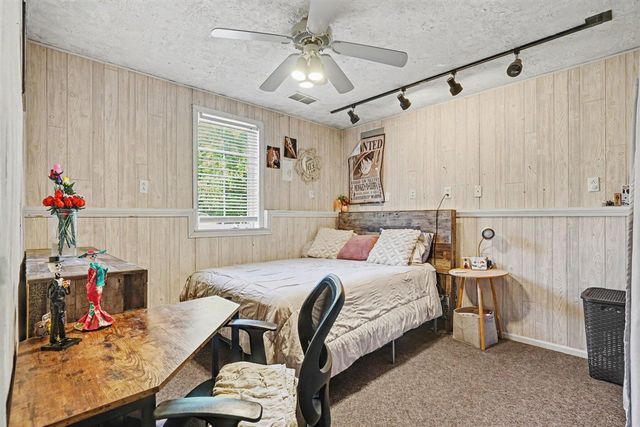 102 Eugene Avenue, Norton Shores, MI 49441