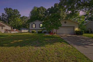 102 Eugene Avenue, Norton Shores, MI 49441