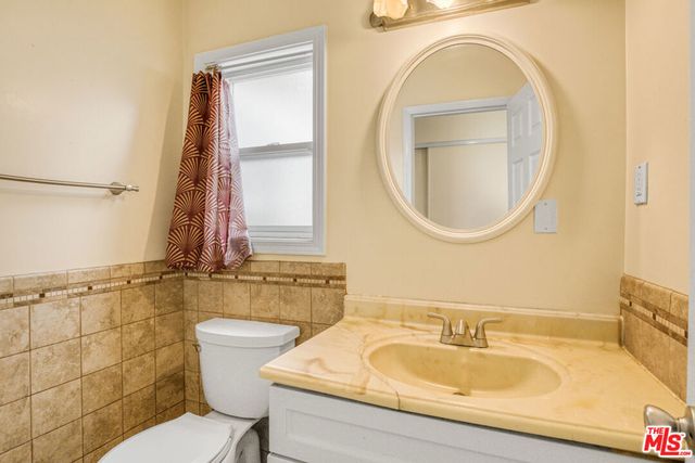 1300 S California Avenue, Compton, CA 90221