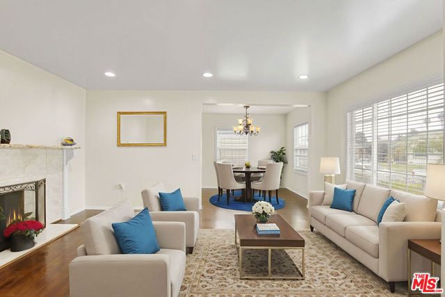 1300 S California Avenue, Compton, CA 90221