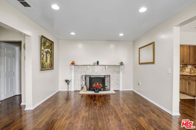 1300 S California Avenue, Compton, CA 90221