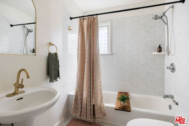 428 N Alta Vista Boulevard, Los Angeles, CA 90036
