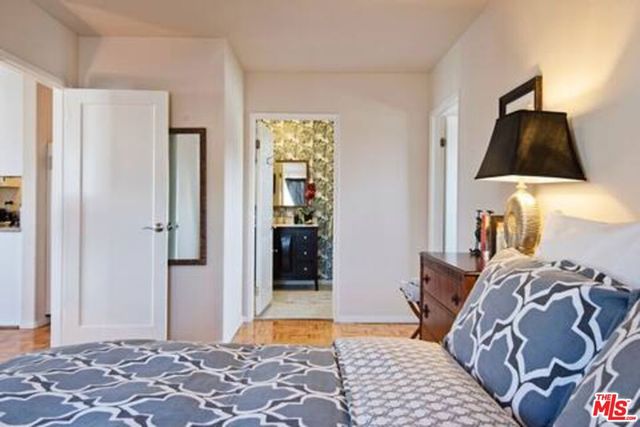 428 N Alta Vista Boulevard, Los Angeles, CA 90036