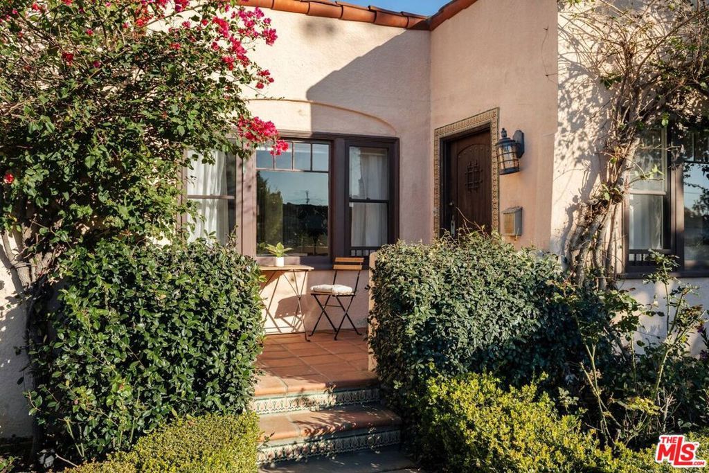 428 N Alta Vista Boulevard, Los Angeles, CA 90036