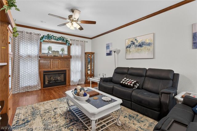 3829 Tpc Drive, Alma, AR 72921