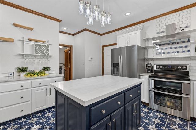3829 Tpc Drive, Alma, AR 72921