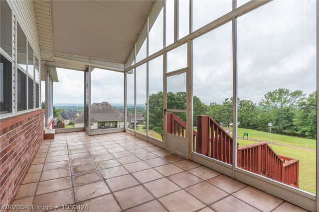 3829 Tpc Drive, Alma, AR 72921
