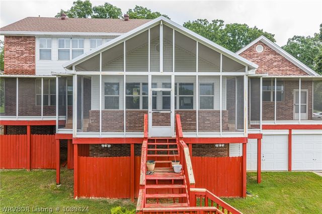 3829 Tpc Drive, Alma, AR 72921