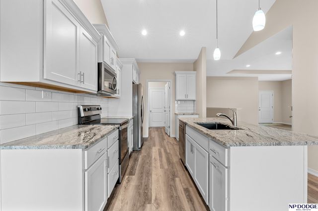 2841 Sheila Lane, Lincoln, NE 68516