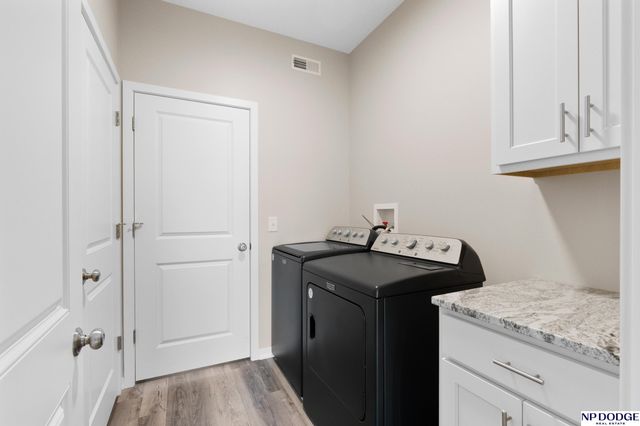 2841 Sheila Lane, Lincoln, NE 68516