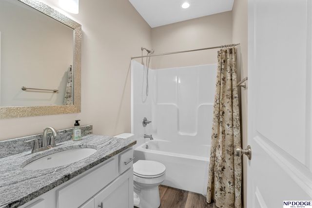 2841 Sheila Lane, Lincoln, NE 68516