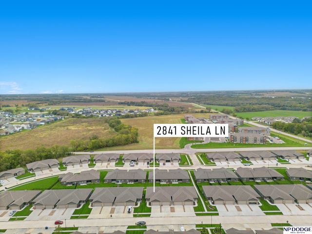 2841 Sheila Lane, Lincoln, NE 68516