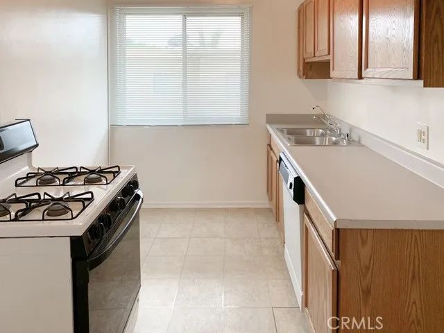 913 Mariposa Street 9, Glendale, CA 91205