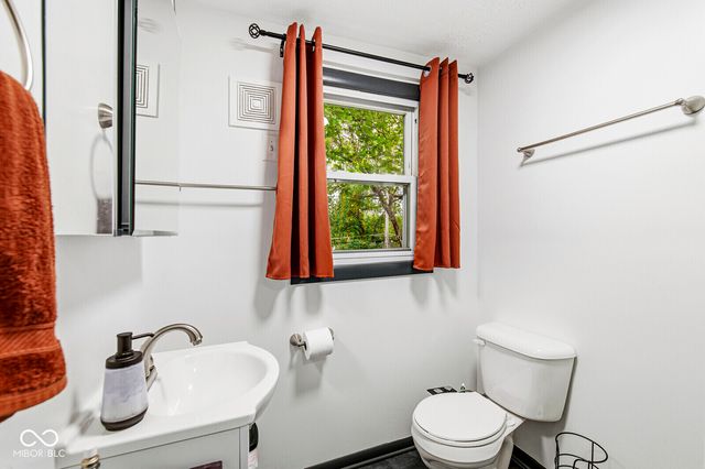 6314 N Keystone Avenue, Indianapolis, IN 46220