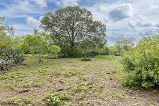 5063 State Hwy. 97 E, Gonzales, TX 78629