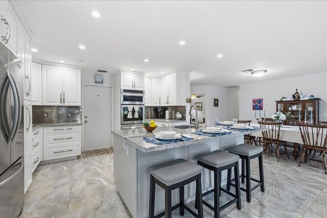 14550 SW 24th Street, Davie, FL 33325