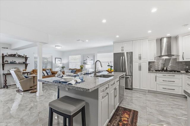 14550 SW 24th Street, Davie, FL 33325