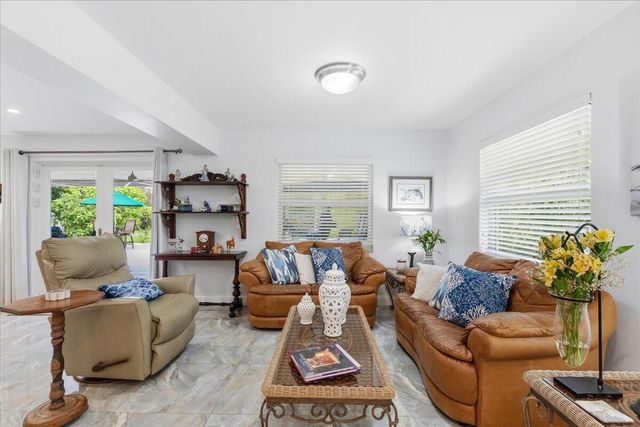 14550 SW 24th Street, Davie, FL 33325