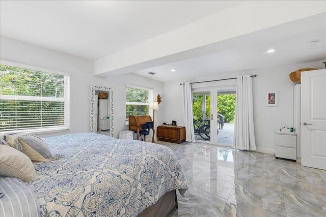 14550 SW 24th Street, Davie, FL 33325