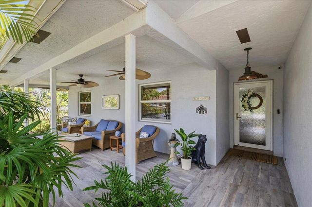 14550 SW 24th Street, Davie, FL 33325