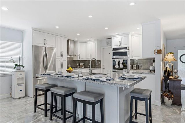 14550 SW 24th Street, Davie, FL 33325