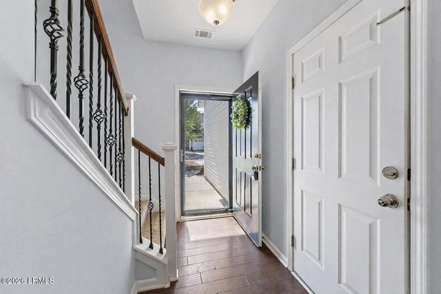 10 Whitewater Way, Beaufort, SC 29906
