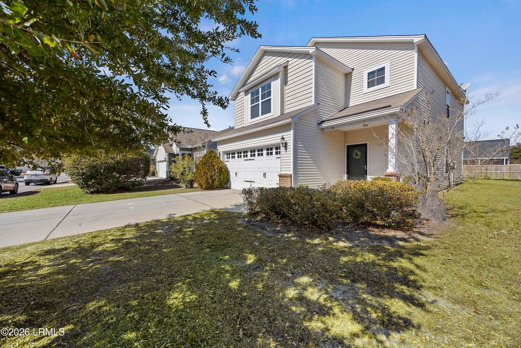 10 Whitewater Way, Beaufort, SC 29906