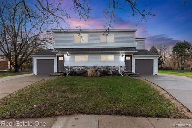 22174 Brookfield Drive, South Lyon, MI 48178