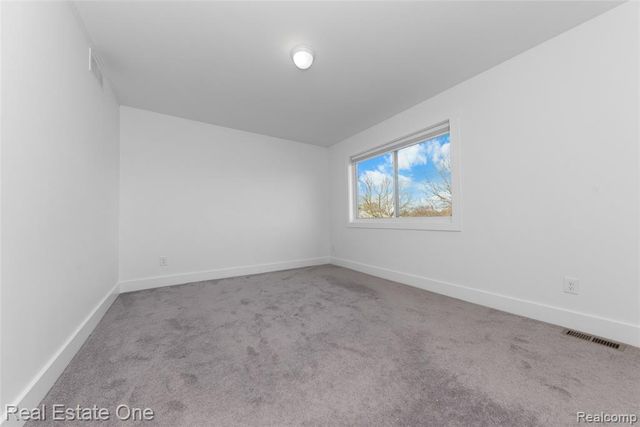 22174 Brookfield Drive, South Lyon, MI 48178