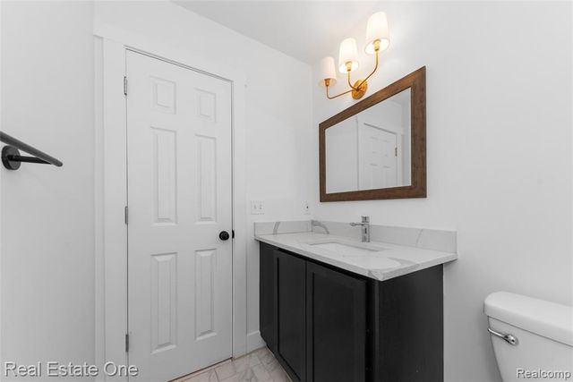 22174 Brookfield Drive, South Lyon, MI 48178