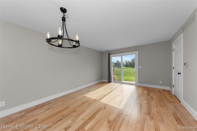22174 Brookfield Drive, South Lyon, MI 48178
