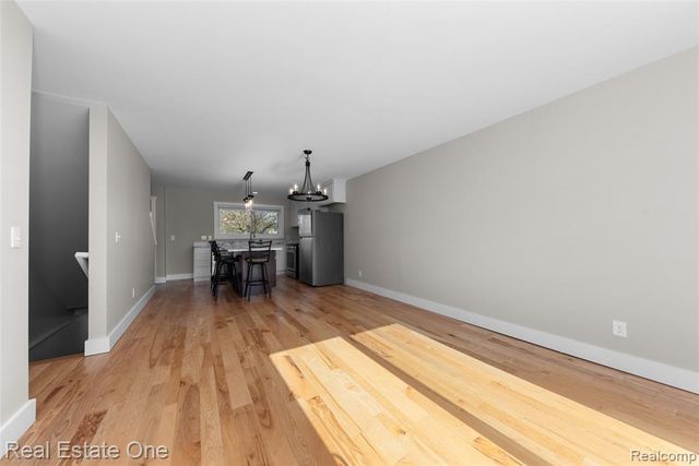 22174 Brookfield Drive, South Lyon, MI 48178