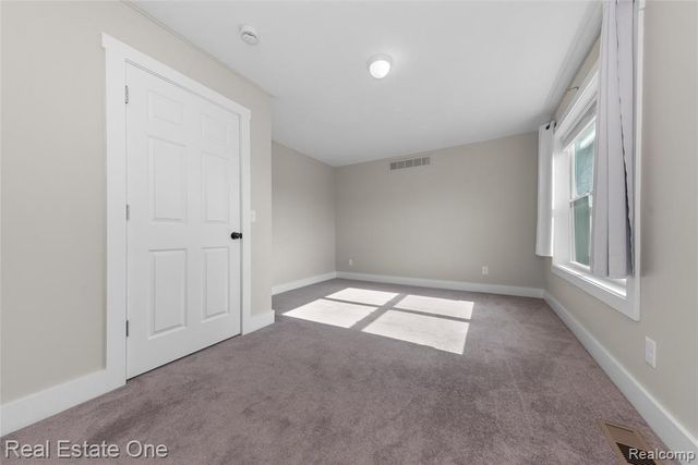 22174 Brookfield Drive, South Lyon, MI 48178