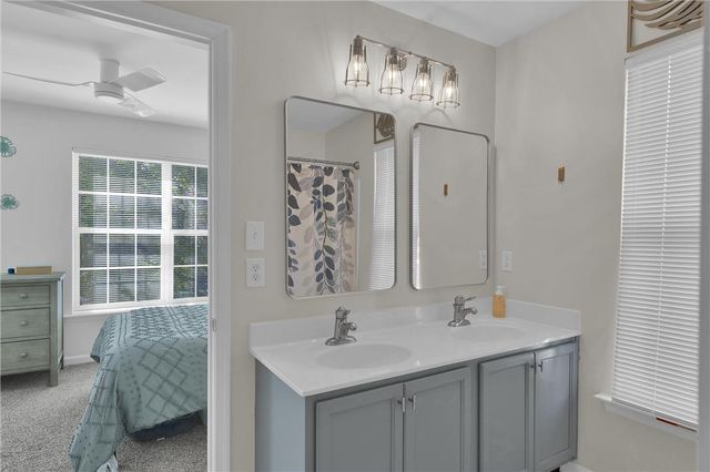 8451 Cromwell Court, Upper Macungie Twp, PA 18031