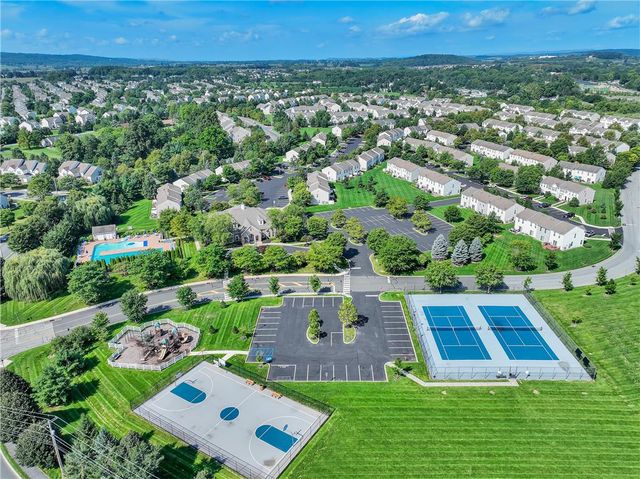 8451 Cromwell Court, Upper Macungie Twp, PA 18031