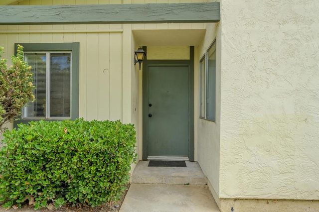 261 Parkside, Escondido, CA 92026