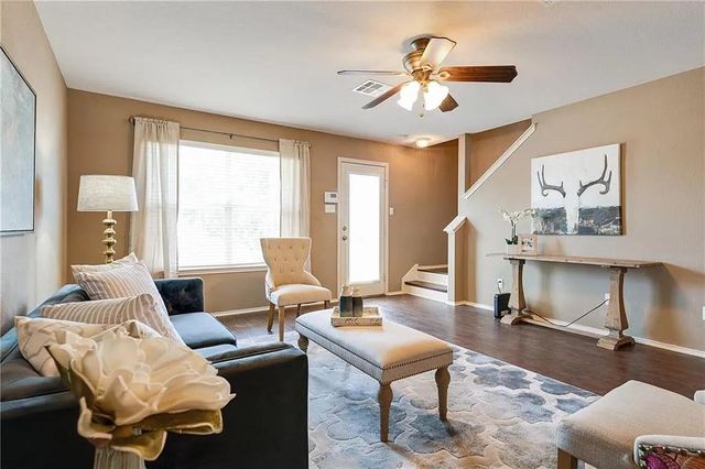 1512 Davis Mountain LOOP, Cedar Park, TX 78613