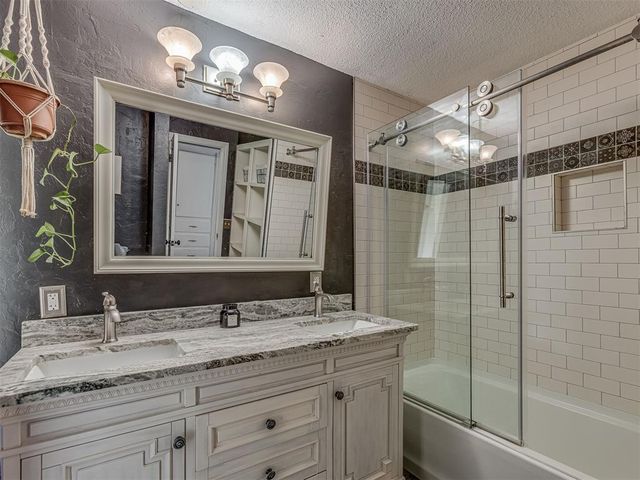 8429 Arlington Drive, Oklahoma City, OK 73132