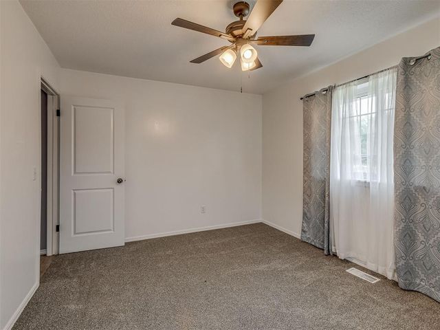 8429 Arlington Drive, Oklahoma City, OK 73132