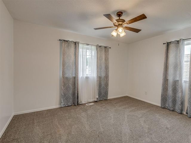 8429 Arlington Drive, Oklahoma City, OK 73132