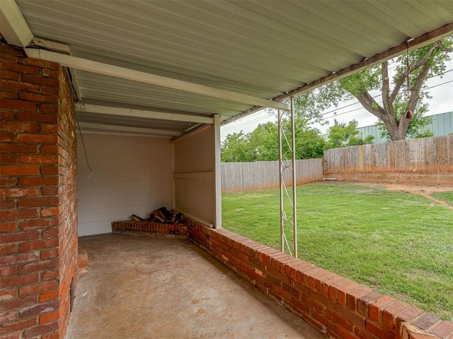 8429 Arlington Drive, Oklahoma City, OK 73132