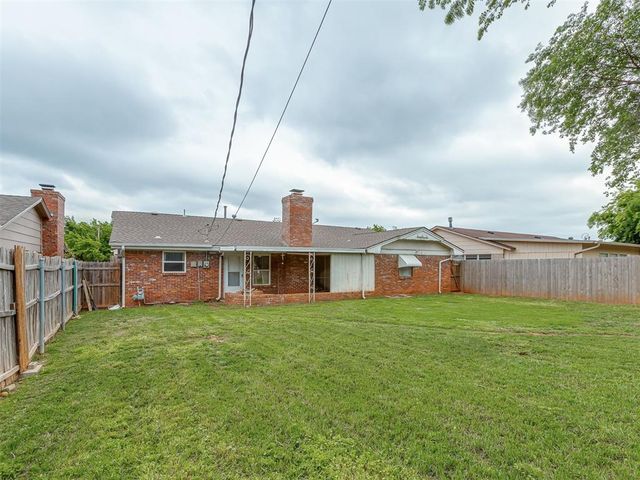 8429 Arlington Drive, Oklahoma City, OK 73132