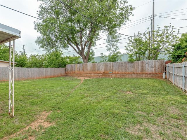 8429 Arlington Drive, Oklahoma City, OK 73132