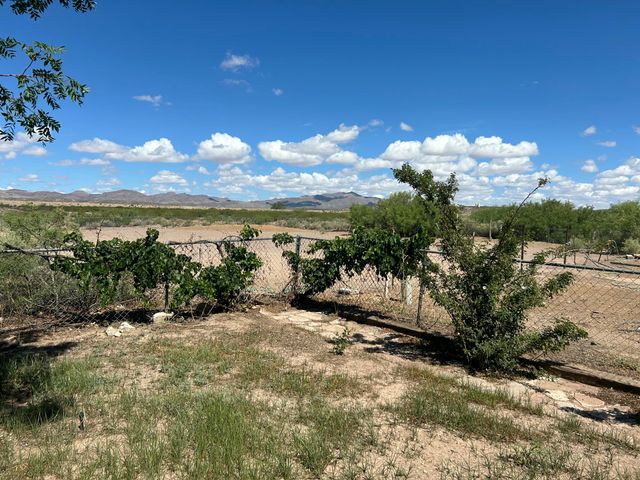 1711- DE El Camino Real Street, Socorro, NM 87801