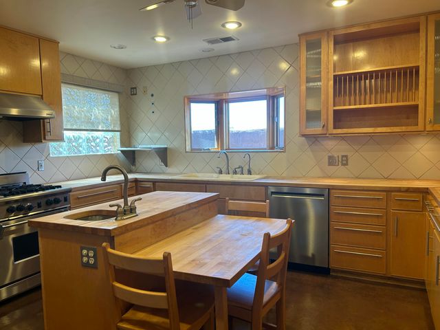 1711- DE El Camino Real Street, Socorro, NM 87801