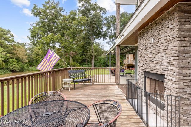 4266 Poydras Highway, Breaux Bridge, LA 70517