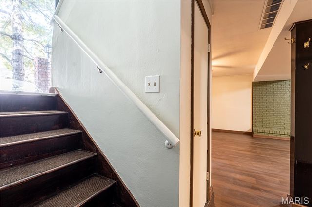 406 Cypress Creek Road, Collinsville, IL 62234