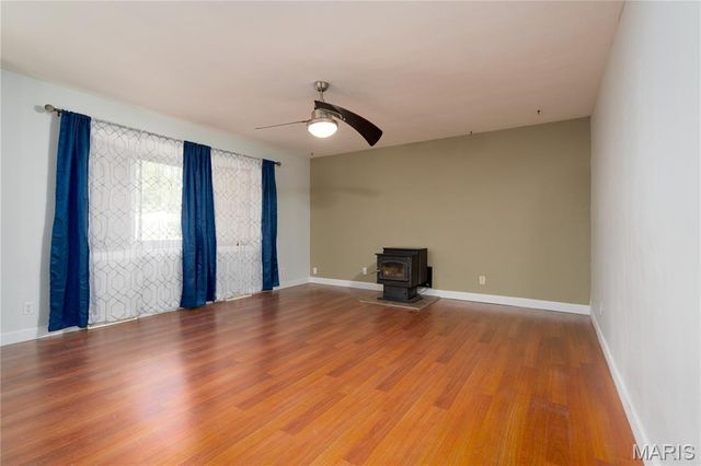 406 Cypress Creek Road, Collinsville, IL 62234