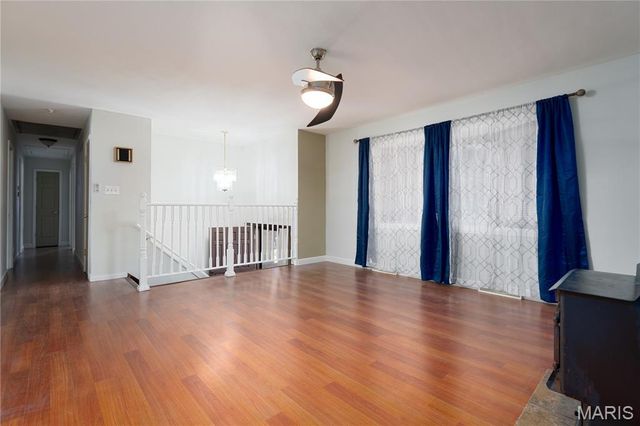 406 Cypress Creek Road, Collinsville, IL 62234