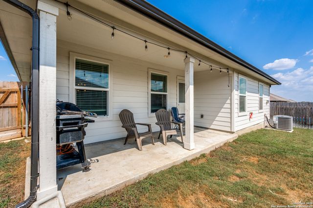 816 Indigo Way, Seguin, TX 78155